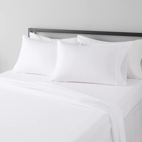 Amazon Basics Lightweight Super Soft Breathable Wrinkle-Resistant